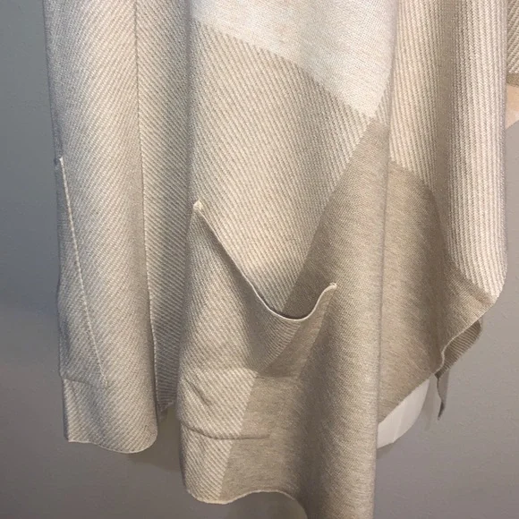 La Fiorentina Wrap One Size in Oatmeal/Beige color - Picture 6 of 9